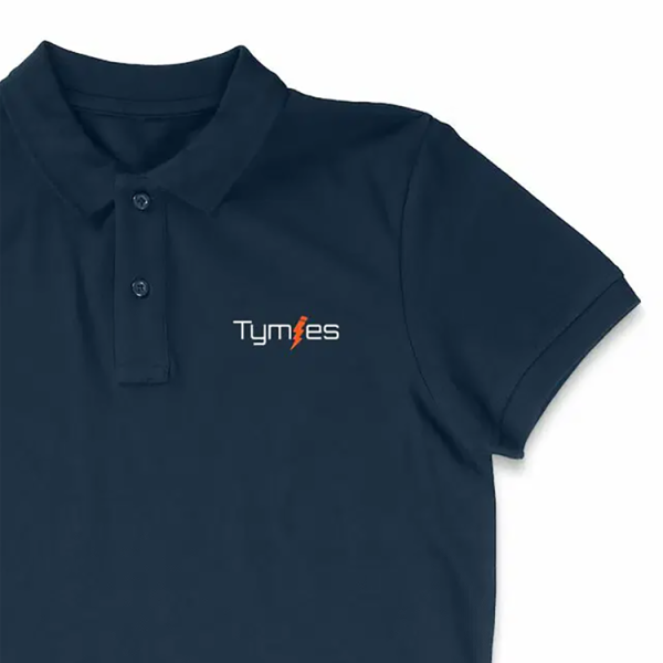Motif Tymies sur le polo Homme Coton Bio Tymies